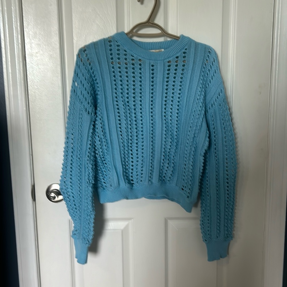 Blue cropped sweater size medium